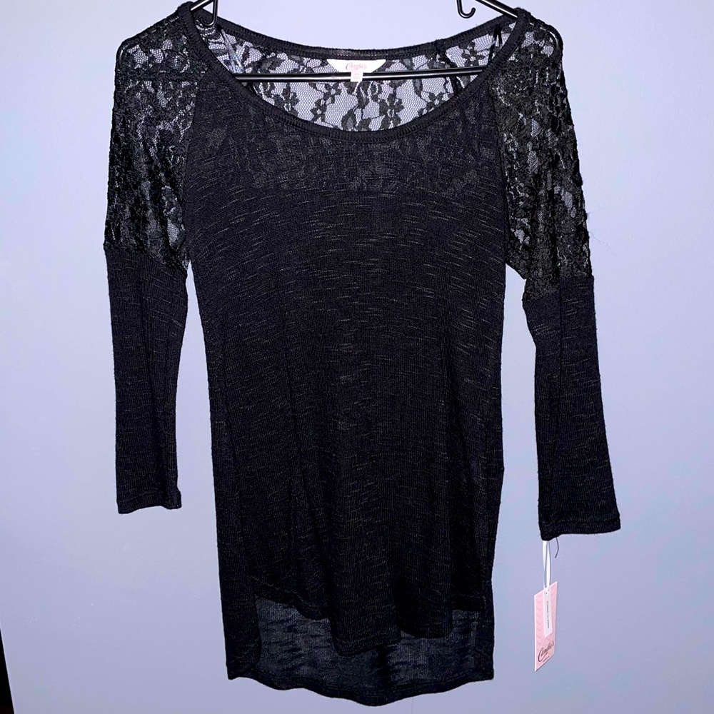 NWT, Candie’s , XS, Lace Shoulder 3/4 Sleeve Tee in Black